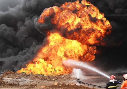 Libya quenches fire on oil pipeline