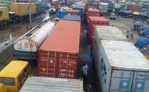 Apapa gridlock: Customs laments lull in revenue generation
