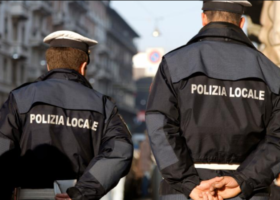 Italy arrests Syrian IS suspect off refugee boat