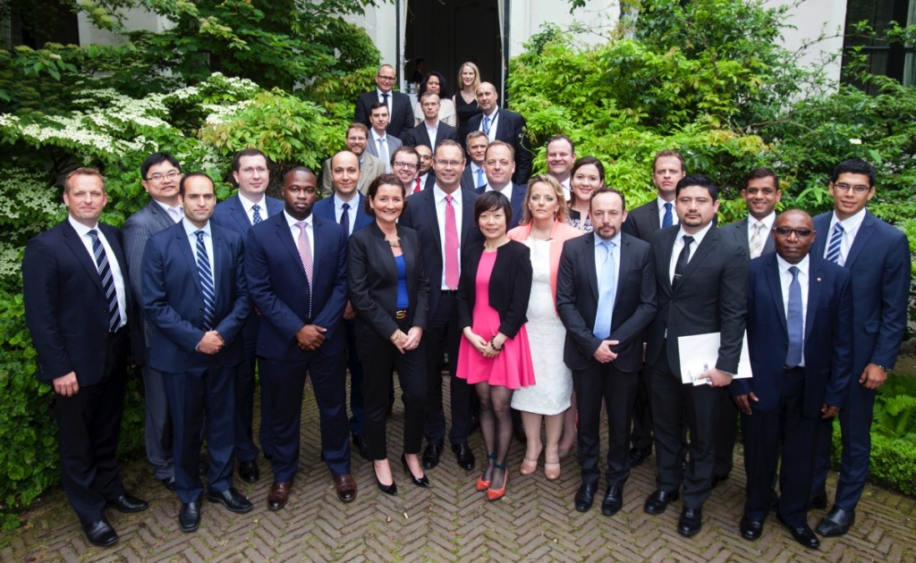 APM Terminals graduates new MAGNUM Class - Ships & Ports