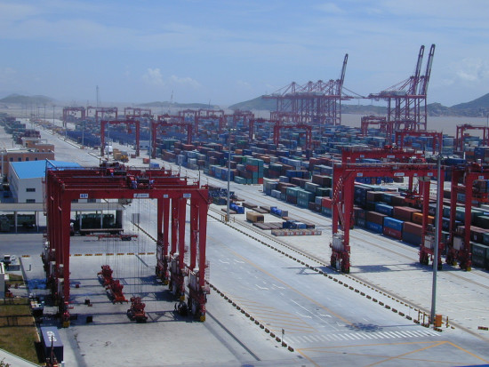 Shanghai port
