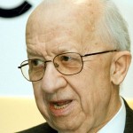 Greek shipping and oil magnate commits suicide