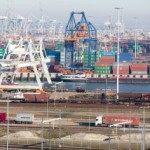 Cargo volumes dip at Rotterdam port 