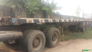 truck-crushes-sleeping-man-in-nigeria