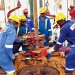 Oil prices dip as U.S stockpiles increase