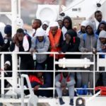 migrants