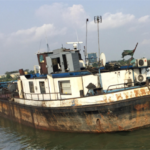 illegal-oil-vessel
