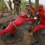 U.S. crude oil shipments to China halts amid trade war