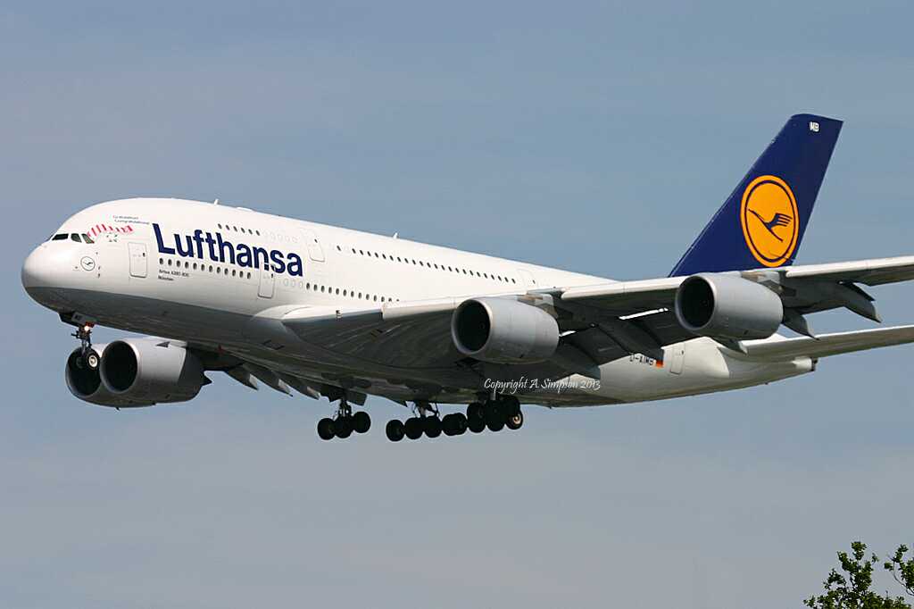 Lufthansa Lagos-Frankfurt flight lands in Algeria over smoke in cockpit