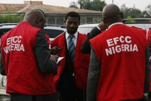 EFCC seizes N211m gold at Lagos airport