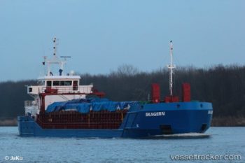 Cargo ship runs aground in Sweden