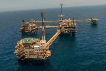 Iran commissions new gas projects at giant offshore field