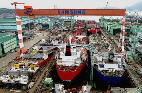 Samsung Heavy Industries wins deal for two containerships
