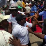 Angry workers boo, chase away Saraki, Dogara, Ngige