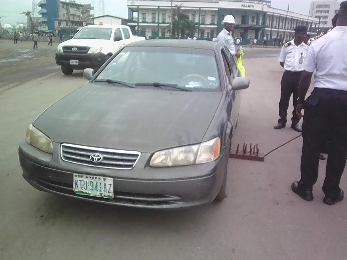 Drama at Apapa port as NPA enforces Osinbajo’s Executive Order