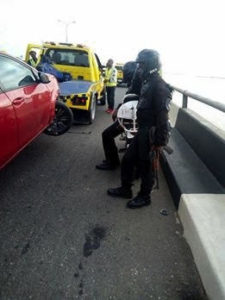 Man’s leg falls into lagoon in Third Mainland bridge accident