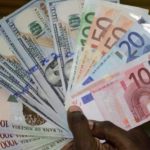 Naira stable as forex reserves continue on 5-day free fall
