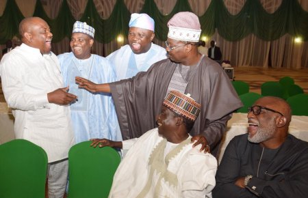 MEETING-WITH-STATE-GOVERNORS-3