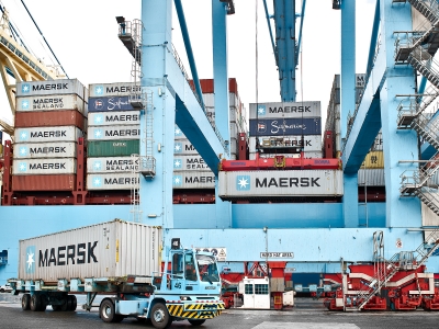 94 organizations join blockchain trade platform - Maersk 