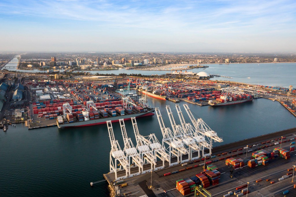 Container volumes dip 4.4% at Port of Long Beach 
