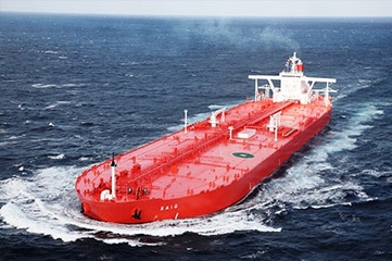VLCC rates hit $300,000 a day in robust yet volatile market