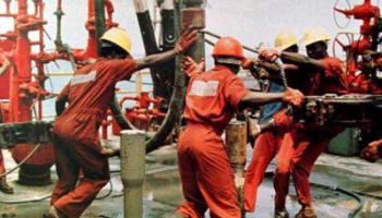 S.Korean refiners snap up Africa, U.S. crudes