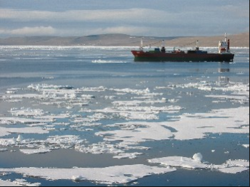 Arctic ship operations -