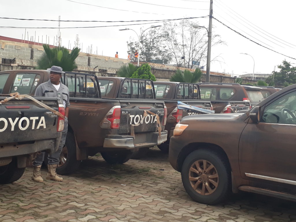 Customs intercepted 37 smuggled vehicles (2)