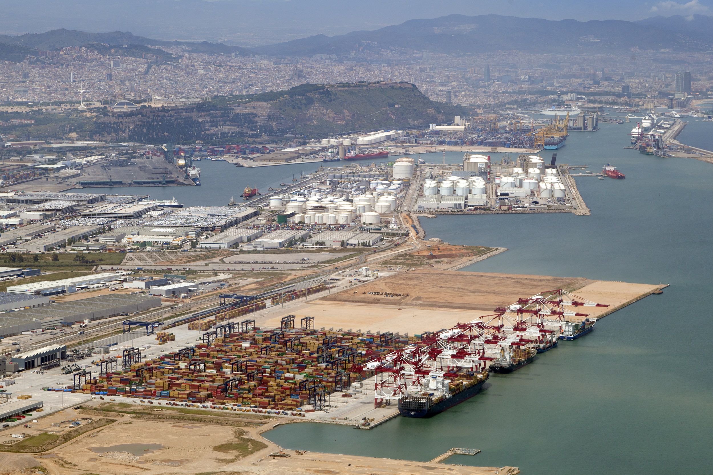 Spanish first half traffic up 3.39% | Ships & Ports