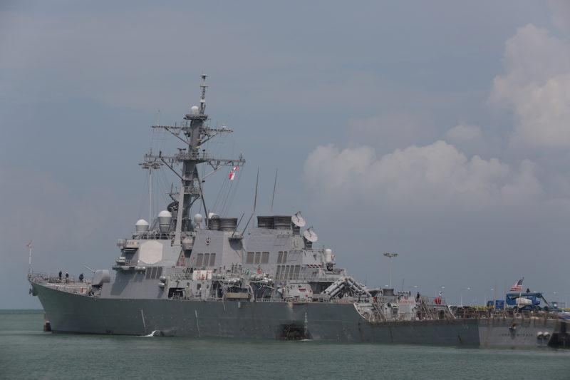 U.S. warship arrives Singapore after collision -2
