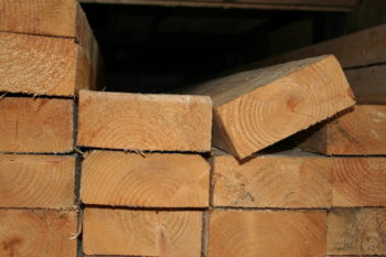 timber (rough or sawn)