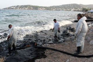 Agia Zoni II-oil spill -5
