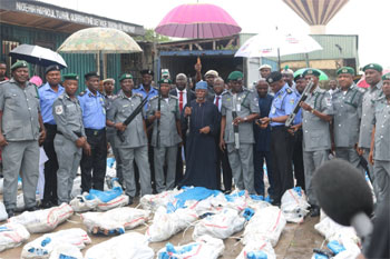 Customs seizes 1,100 rifles concealed in container-