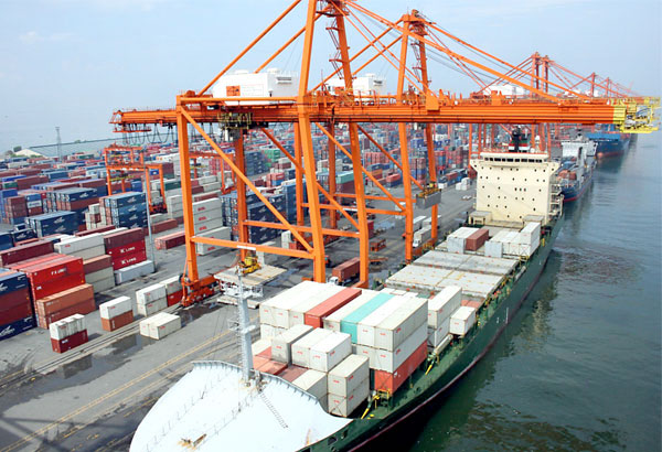Philippines ports record sluggish growth