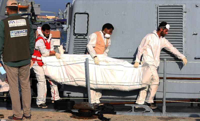 30 migrants dead, 200 rescued off Libyan coast 