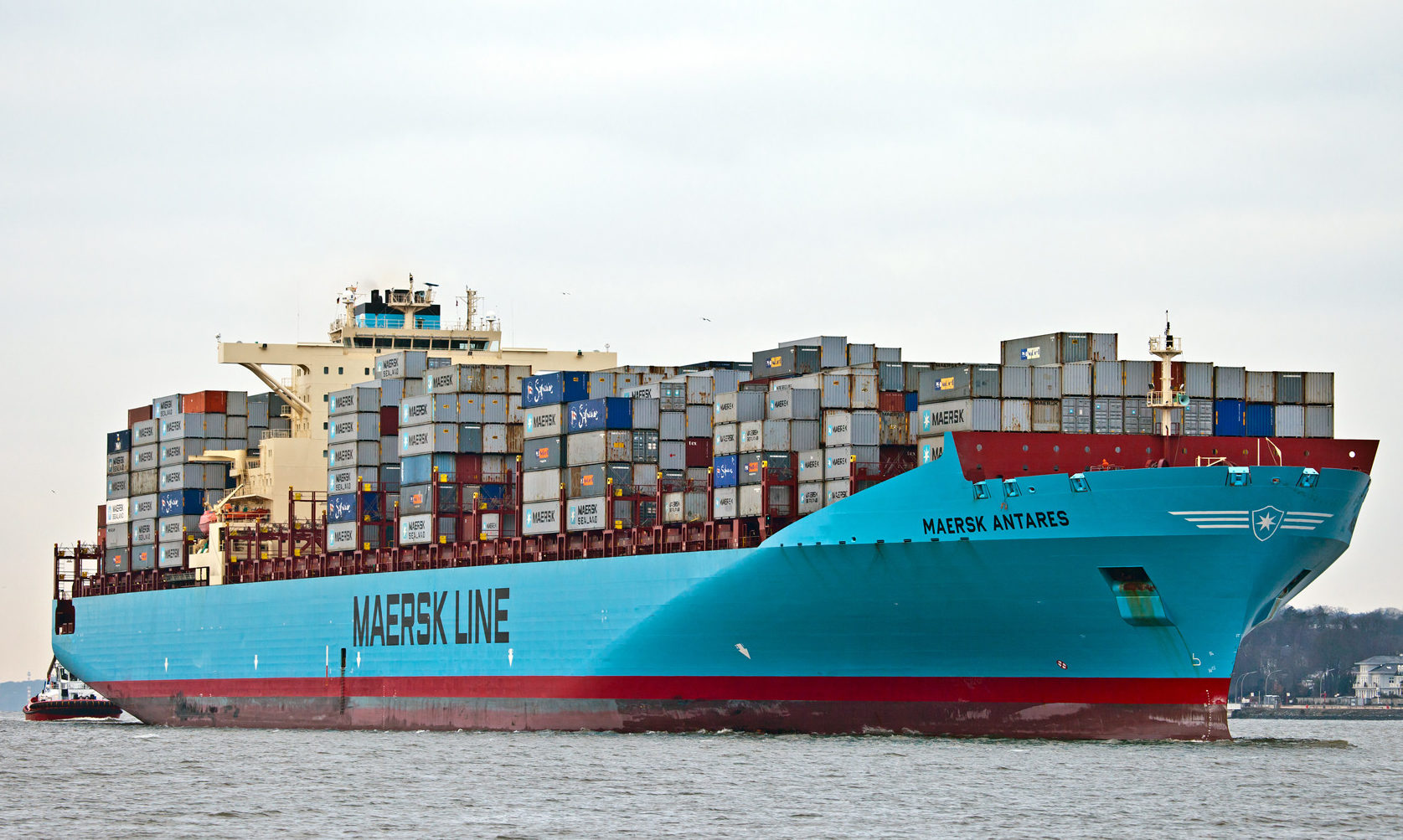 Maersk, MSC suspend transpacific service as trade war looms