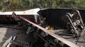 30 dead as train derails, catches fire in Congo
