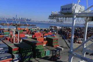 Port of New York, New Jersey sees record volumes in 2017