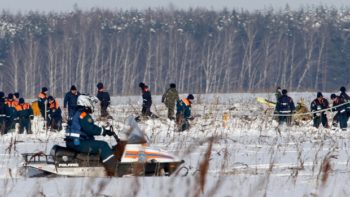 Emergency teams search for victims of Russian plane crash