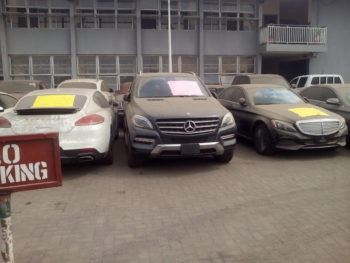 Customs impounds 177 vehicles, others in Lagos