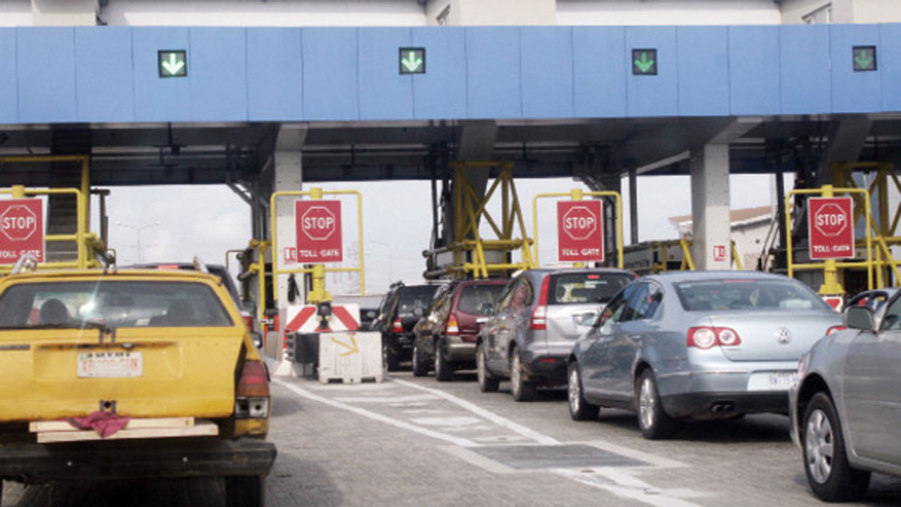 Do you support the plan by Federal Government to return toll gates on Federal roads?