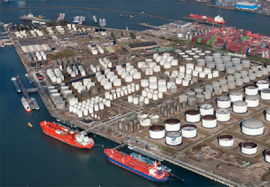 At Port of Rotterdam, new app cuts waiting time by 20%