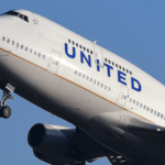 Nigerian woman kicked off United Airlines plane for body odour