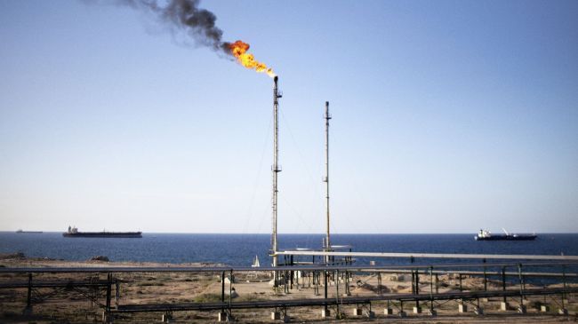 Libya’s biggest oil ports stop pumping