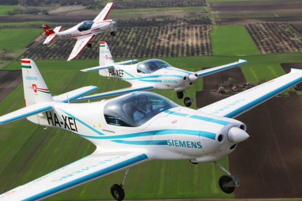 Siemens probes fatal electric aircraft crash