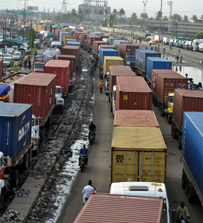 Apapa gridlock: Lagos Task Force frees service lane to ease traffic