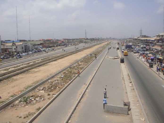 LASG seek FG's nod for part reconstruction of Lagos/Badagry expressway