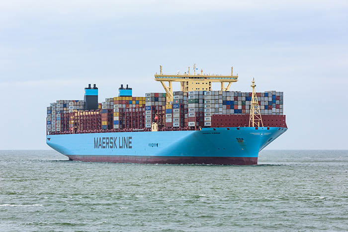 Maersk shares rise despite profit warning