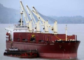 Niger Delta pirates kidnap 12 from Swiss cargo ship