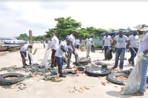 APM Terminals Apapa raises awareness on plastic pollution